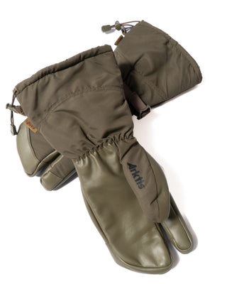 ECW MITT